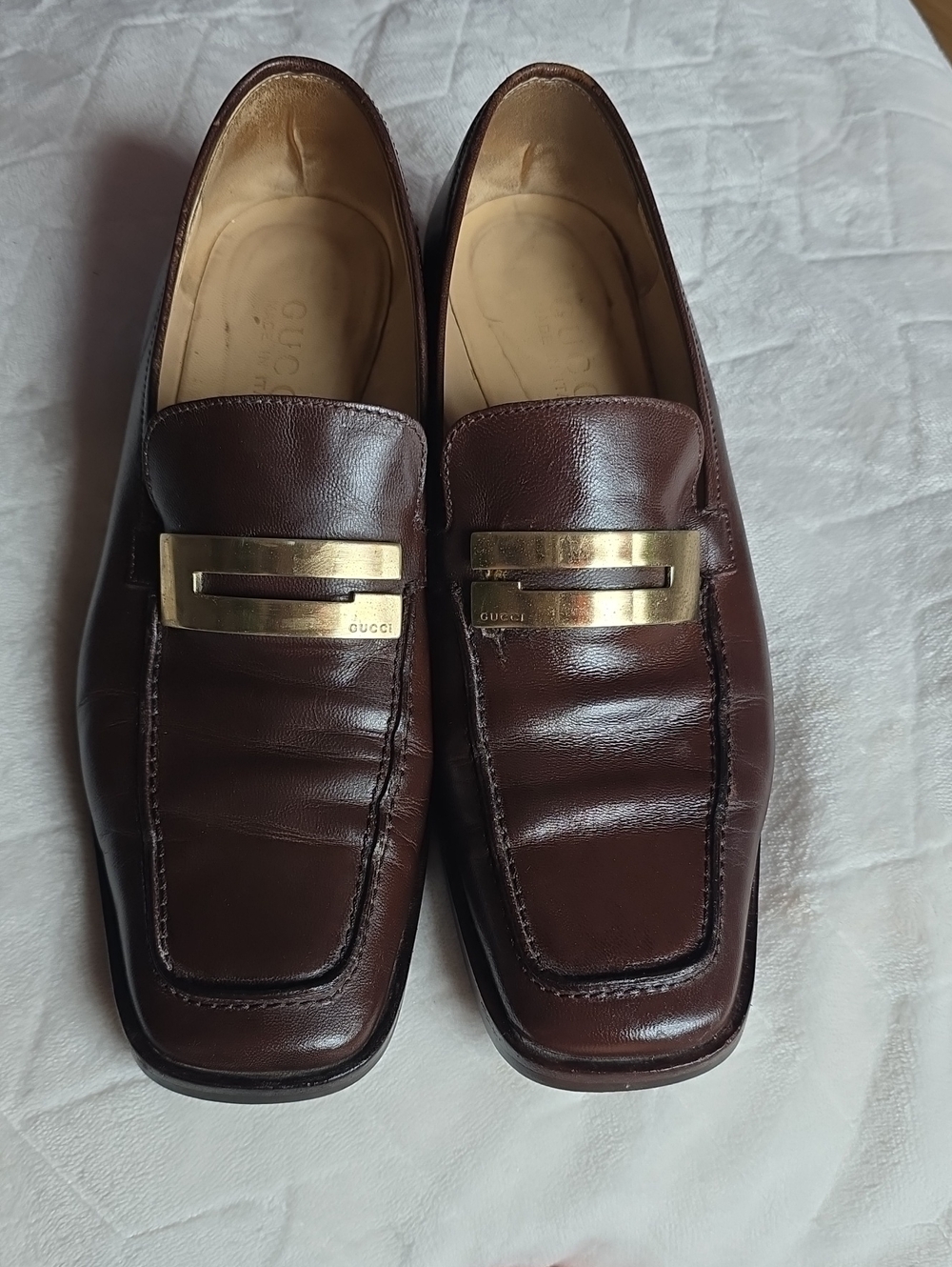 Gucci Brown Leather Men’s Slip-On Loafers with Gold Bar